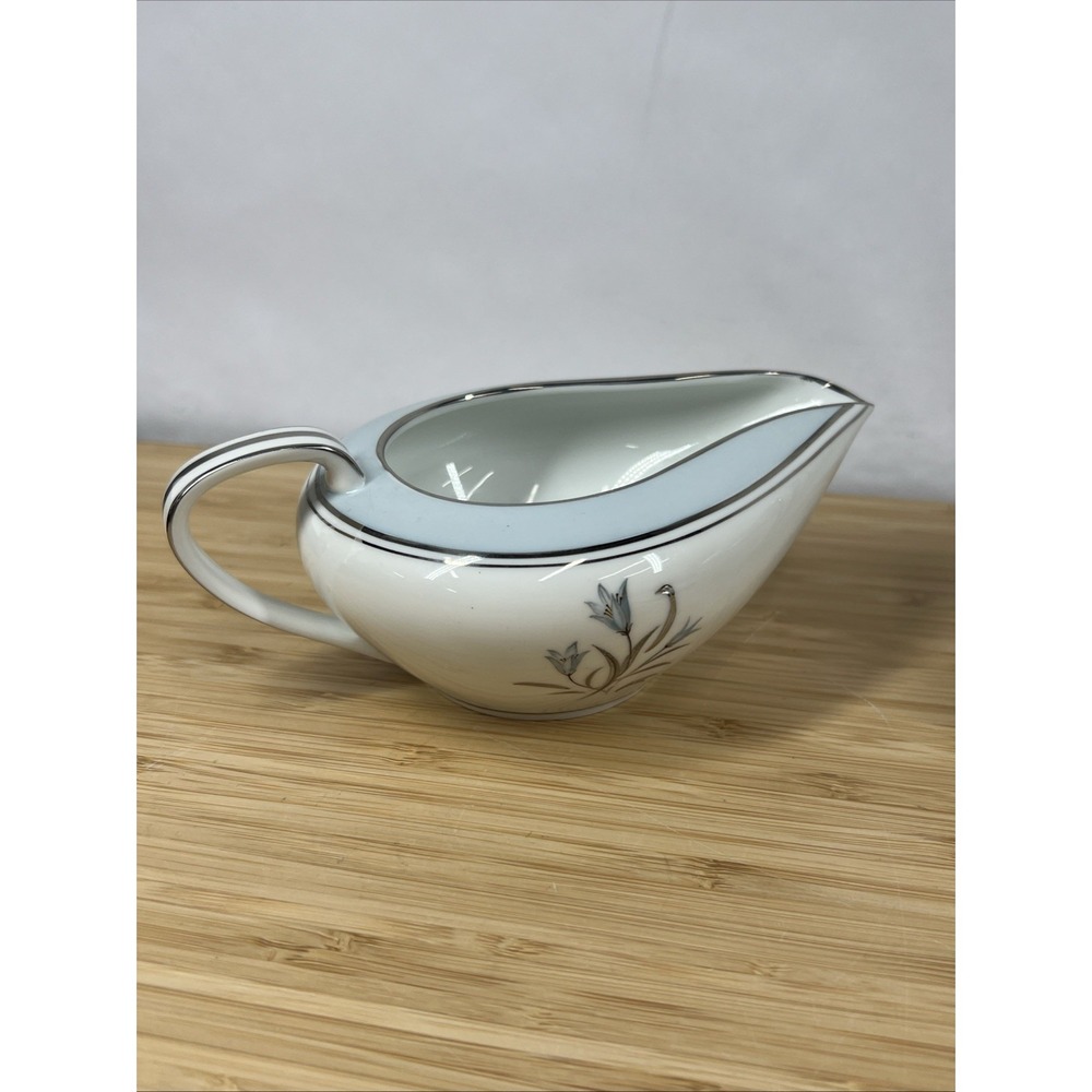 Noritake Bluebell 5558 Sugar Bowl w Lid & Creamer Set Japan Platinum - Picture 5 of 10